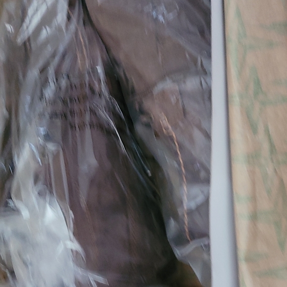 NWT NIB Rare; HTF Eastland Leather Boots - Picture 3 of 8